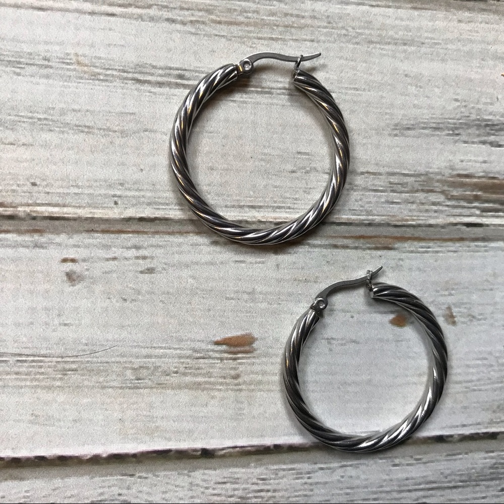 Silver twisted cable pierced hoop earrings